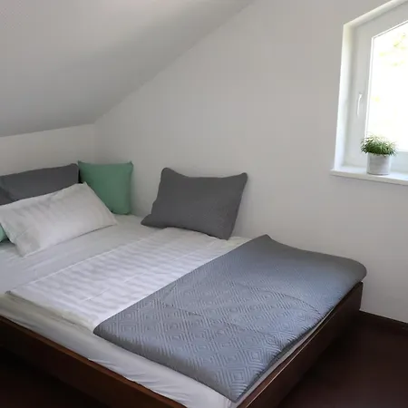 Residenz Waldblick 5 Sterne Penthouse-ferienwohnung Klassifizierung Dtv * Вахенхайм-ан-дер-Вайнштрасе